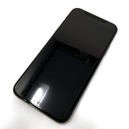 Apple iPhone Xs Space Gray, front with screen protector